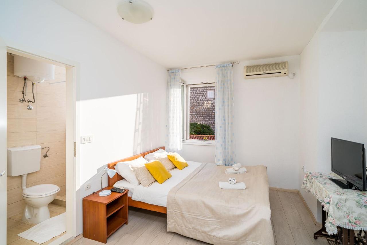 Deluxe Rooms With A Terrace View At Old City Gate Dubrovnik Extérieur photo