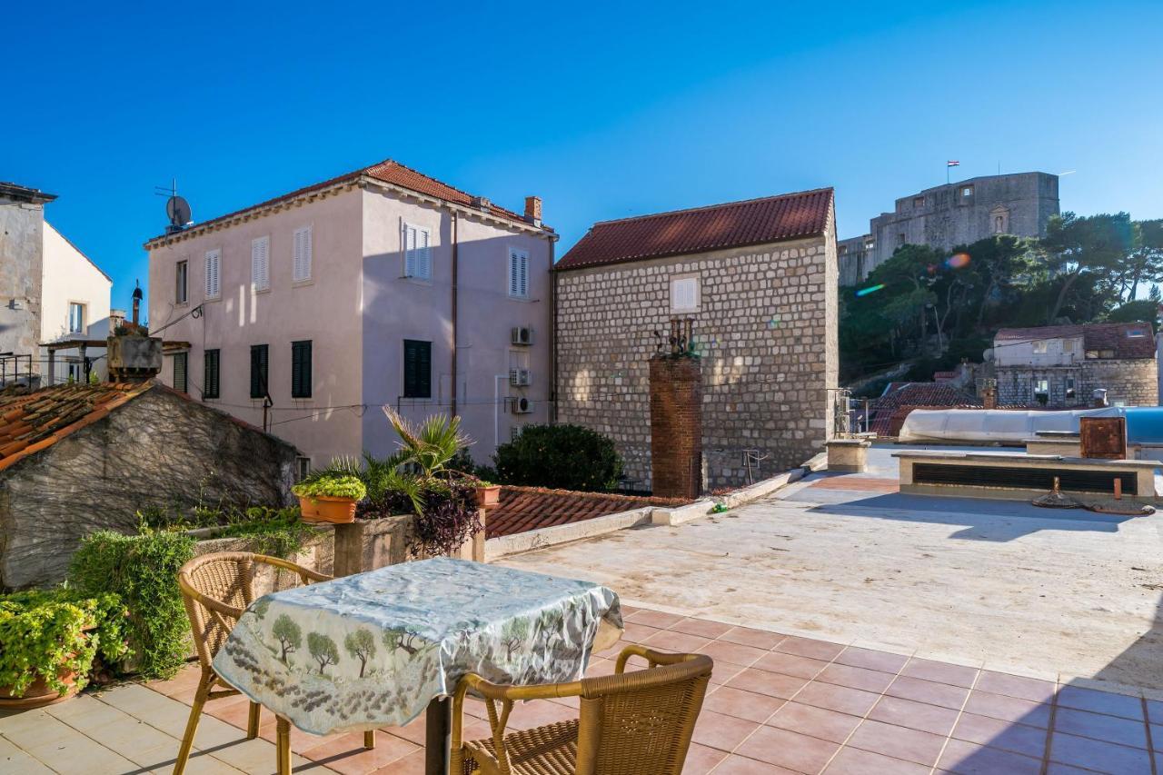 Deluxe Rooms With A Terrace View At Old City Gate Dubrovnik Extérieur photo