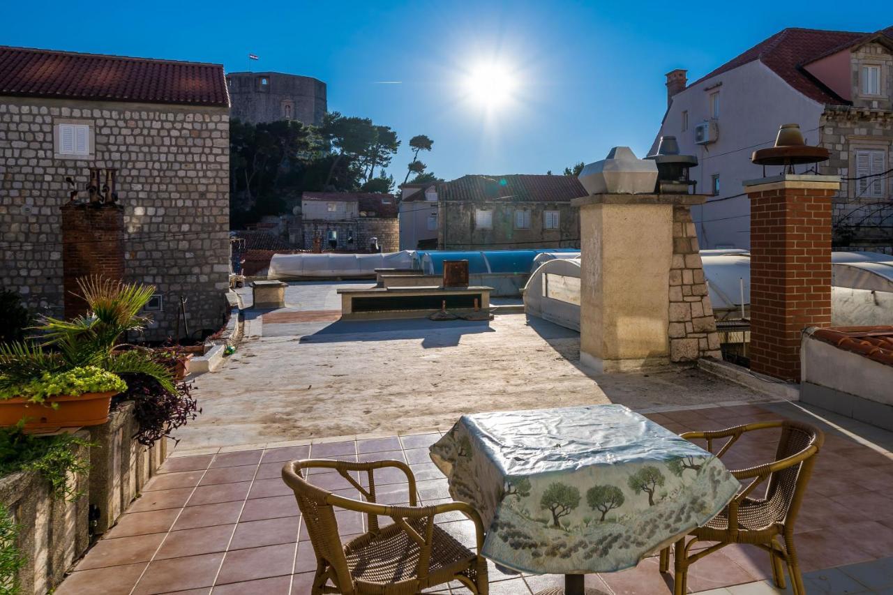 Deluxe Rooms With A Terrace View At Old City Gate Dubrovnik Extérieur photo