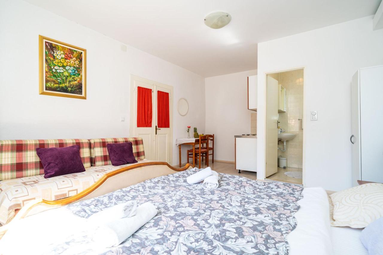 Deluxe Rooms With A Terrace View At Old City Gate Dubrovnik Extérieur photo